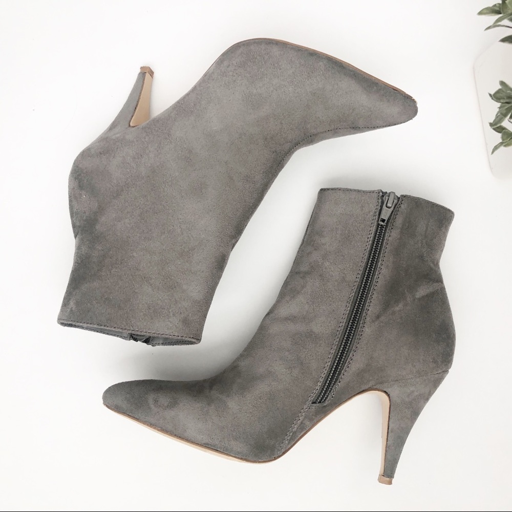 Carlos Santana Mandarin Gray Suede Boots |…